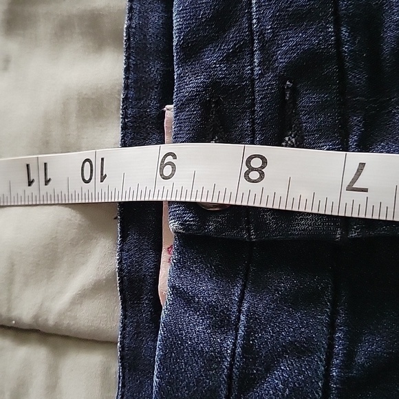 Candie's Women's Cuffed Denim Shorts - Picture 11 of 12